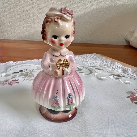 Josef Originals HEDY Figurine, 1953 Vintage Josef Birthday Doll, - Picture 1 of 10